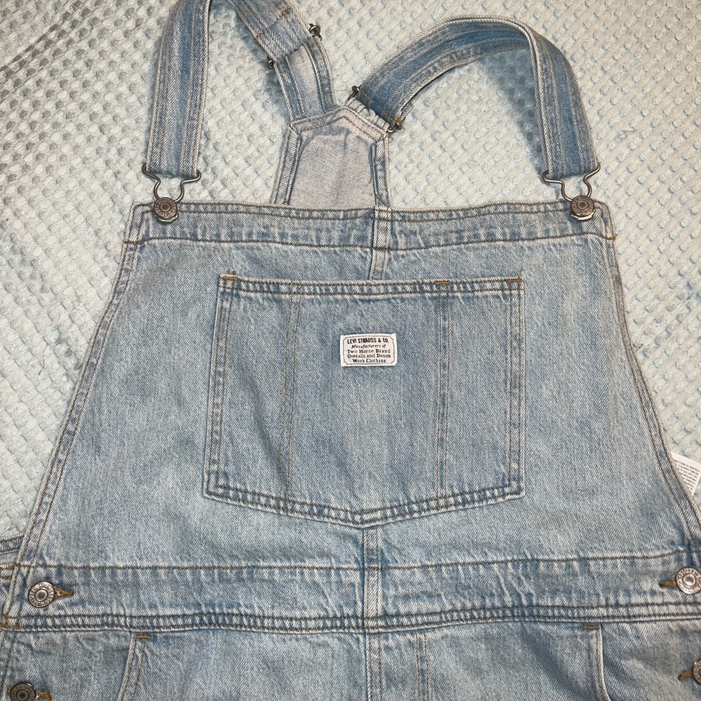 Womens Levi’s Shortalls